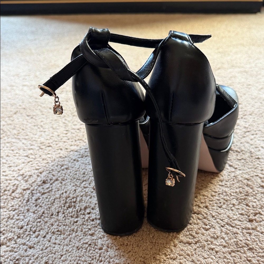 Women’s Black Platform Ankle-Strap Heels - Picture 4 of 4